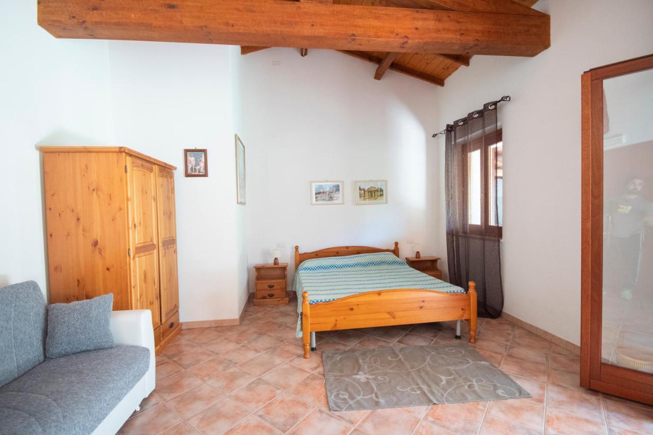 Is Cuccus Bed & Breakfast Masainas Exterior photo