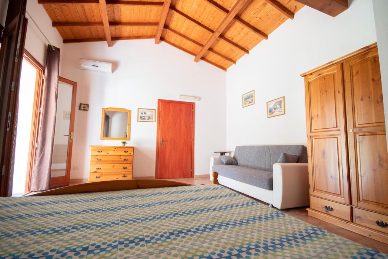 Is Cuccus Bed & Breakfast Masainas Exterior photo